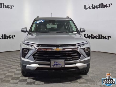 Certified 2025 Chevrolet TrailBlazer LT AWD/4WD image 2