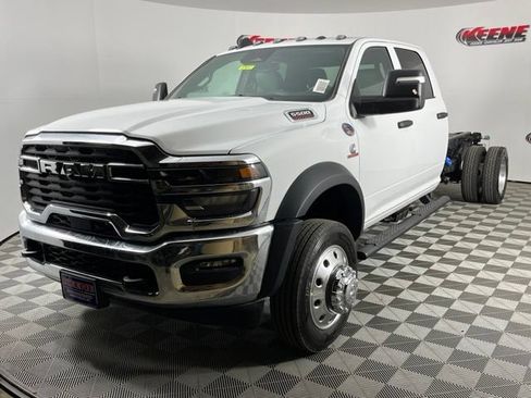 New 2026 RAM 5500 Tradesman AWD/4WD image 5