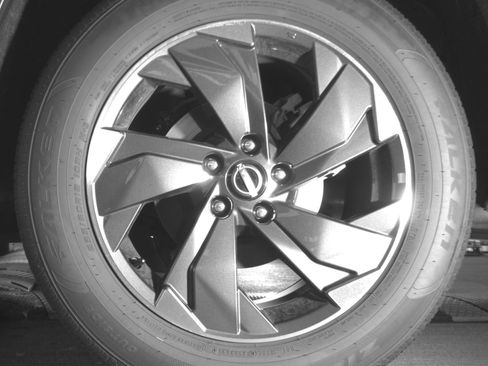 Used 2025 Nissan Rogue SV image 14