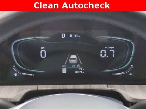 Used 2024 Kia Telluride EX image 28