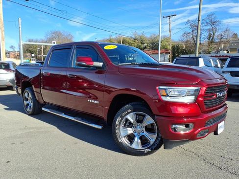 Used 2024 RAM 1500 Laramie image 2