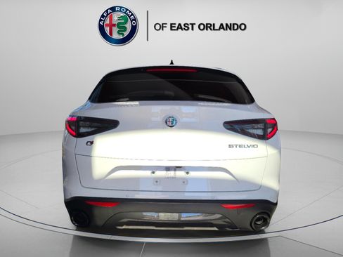New 2025 Alfa Romeo Stelvio Sprint AWD/4WD image 7