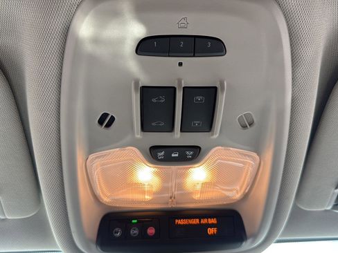 Used 2023 Buick Encore GX Essence w/ Experience Buick Package FWD image 20