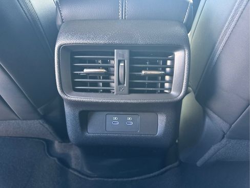 Certified 2025 Nissan Murano SL AWD/4WD image 34