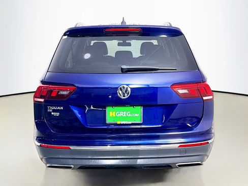 Used 2021 Volkswagen Tiguan SE FWD image 8