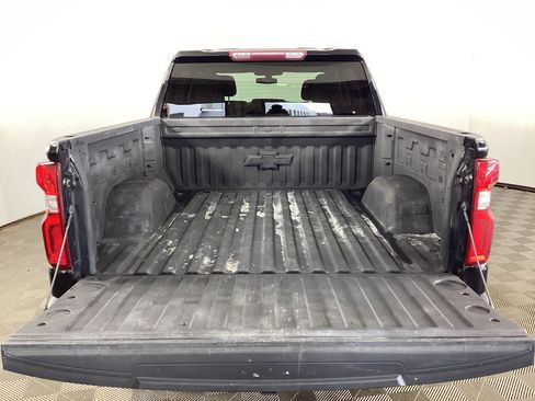 Used 2021 Chevrolet Silverado 1500 LT Trail Boss w/ Bed Protection Package AWD/4WD image 11
