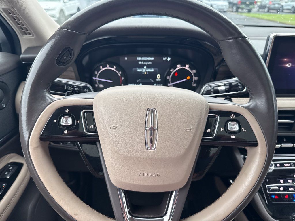 Used 2020 Lincoln Corsair Reserve w/ Elements Package AWD/4WD image 11