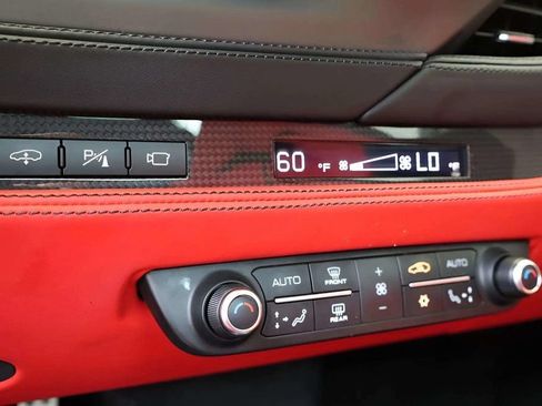 Used 2023 Ferrari F8 Tributo RWD image 9