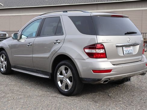 Used 2009 Mercedes-Benz ML 320 BlueTEC 4MATIC image 7