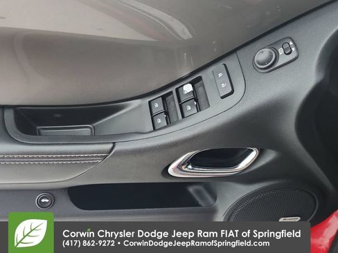 Used 2013 Chevrolet Camaro SS RWD image 21
