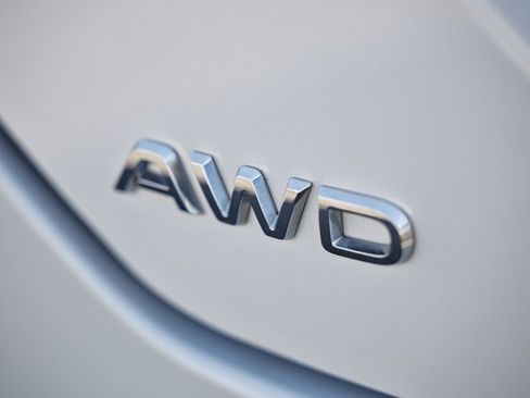 Certified 2025 Honda Pilot EX-L image 8