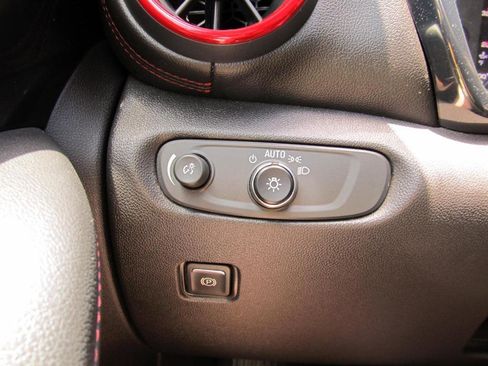 Used 2019 Chevrolet Blazer RS image 57