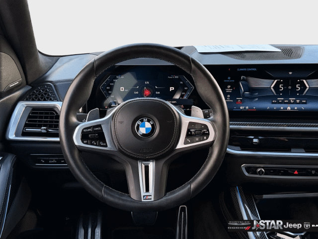 Used 2025 BMW X7 M60i w/ M Sport Professional Package AWD/4WD image 20