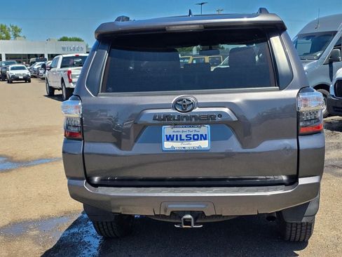 Used 2019 Toyota 4Runner SR5 Premium AWD/4WD image 6