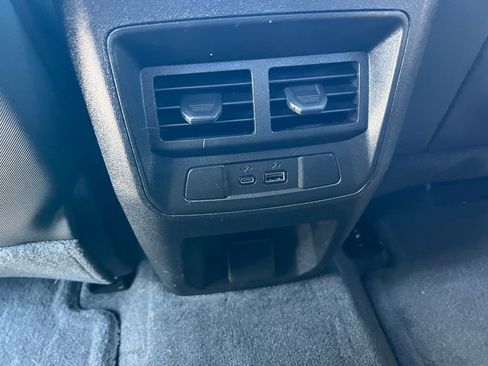 Used 2023 Chevrolet Colorado Z71 w/ Z71 Convenience Package 2 image 21