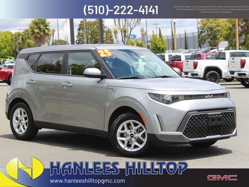 Used 2025 Kia Soul S FWD image 1