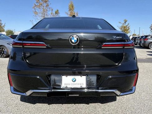 Certified 2023 BMW 740i 740i image 4
