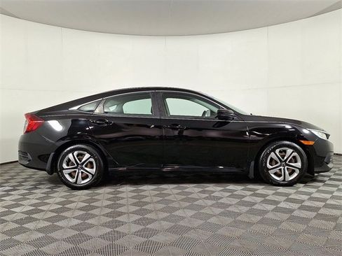 Used 2018 Honda Civic LX image 10