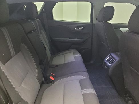 Used 2024 Chevrolet Blazer LT w/ Convenience Package FWD image 19