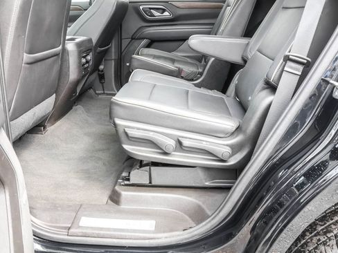 Used 2021 Chevrolet Tahoe Premier w/ Premium Package AWD/4WD image 35