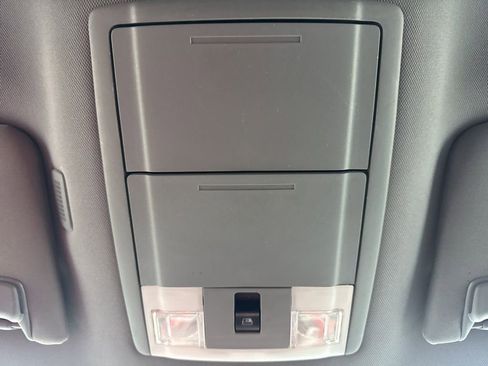 Used 2012 Ford F150 Lariat w/ Lariat Chrome Pkg image 20