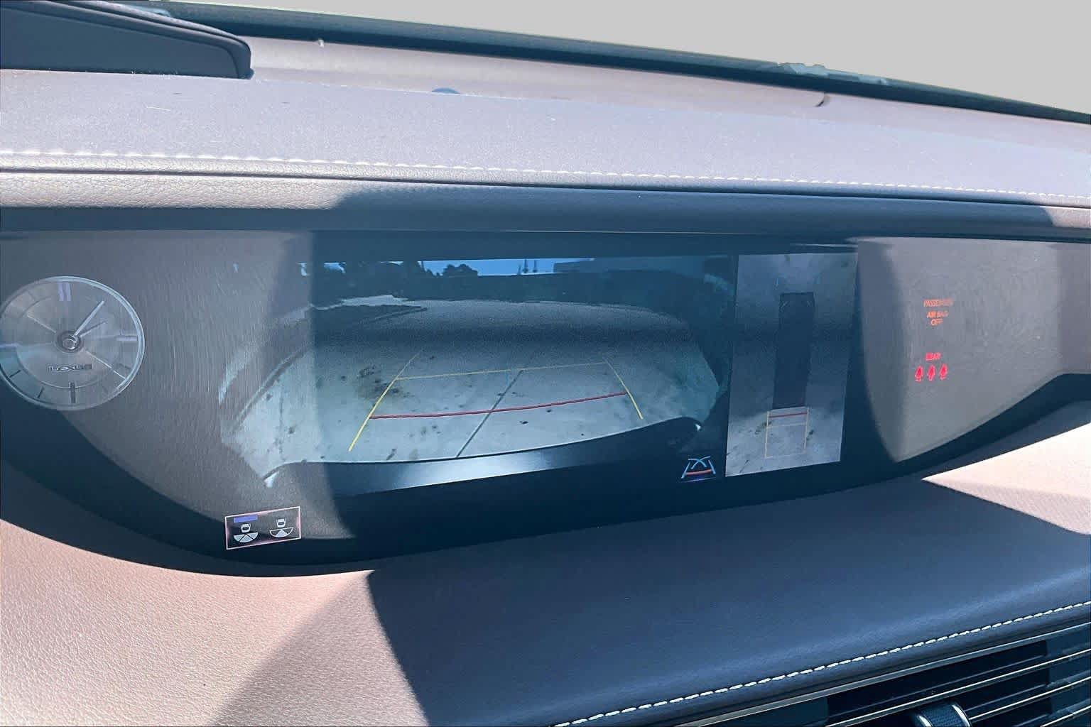 Used 2018 Lexus LS 500 w/ Luxury Package RWD image 25
