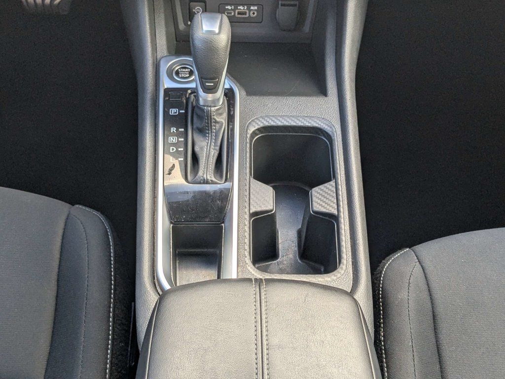 Used 2024 Nissan Sentra SV FWD image 22
