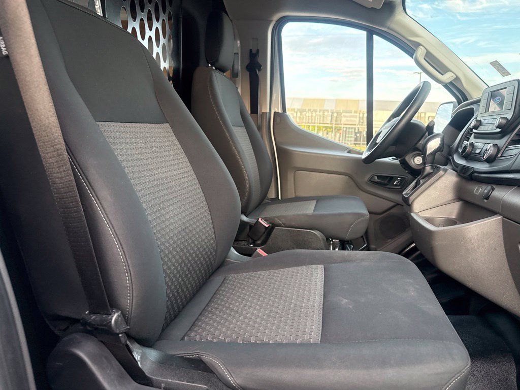 Used 2025 Ford Transit 250 Low Roof w/ Exterior Upgrade Package RWD image 7