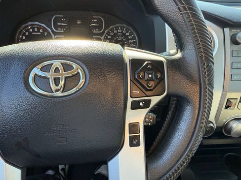 Used 2018 Toyota Tundra SR5 w/ TRD Off Road Package AWD/4WD image 19