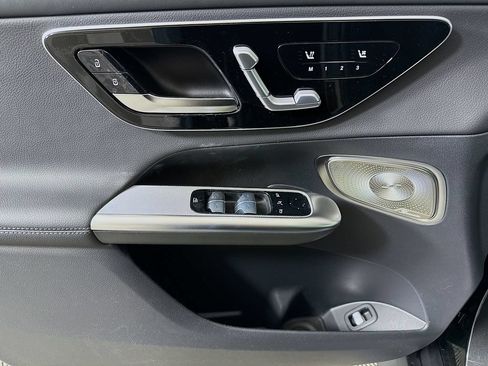 New 2026 Mercedes-Benz GLC 300 4MATIC image 18