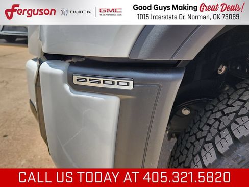 New 2026 GMC Sierra 2500 AT4 w/ AT4 Premium Plus Package AWD/4WD image 11