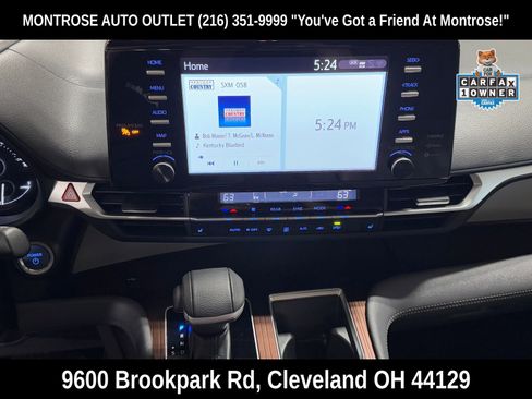 Used 2023 Toyota Sienna XLE image 24