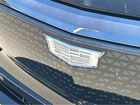 New 2026 Cadillac Lyriq V image 36