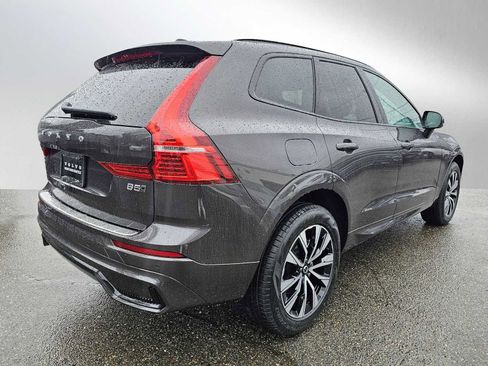 New 2025 Volvo XC60 B5 Core w/ Protection Package Premier image 7