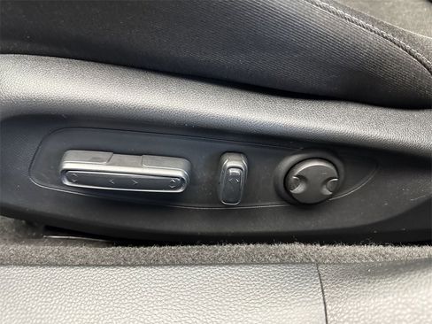 Used 2023 Honda Accord EX image 12