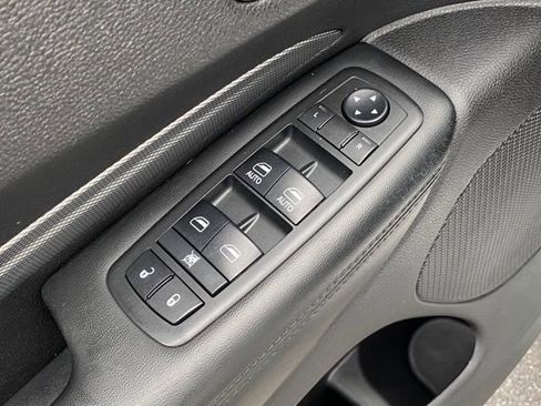 Used 2019 Dodge Durango GT image 12