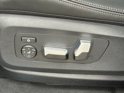 New 2026 BMW X5 xDrive50e w/ M Sport Package image 18