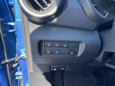 Used 2024 Nissan Kicks S image 17