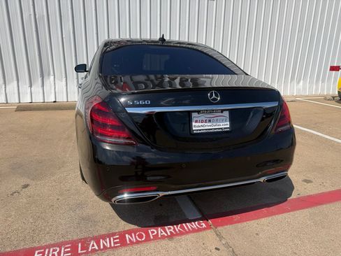 Used 2020 Mercedes-Benz S 560 Sedan image 5
