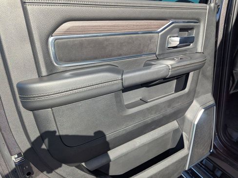 New 2026 RAM 2500 Laramie w/ Sport Appearance Package AWD/4WD image 11