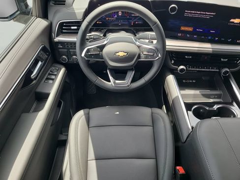New 2026 Chevrolet Suburban LT w/ Comfort Package RWD image 17