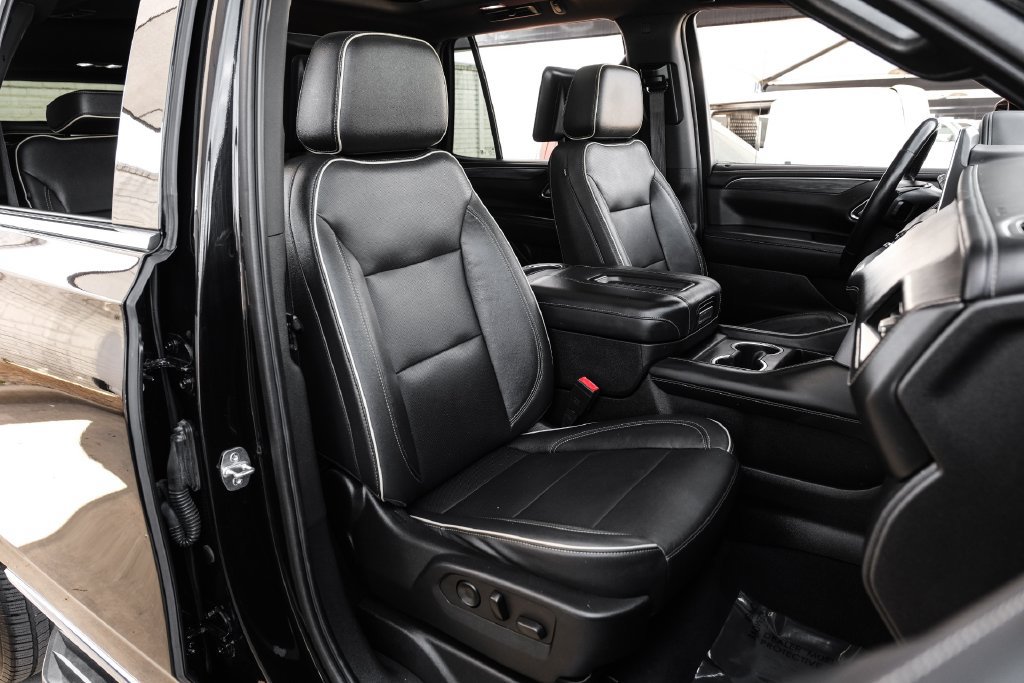 Used 2021 GMC Yukon SLT w/ SLT Premium Package RWD image 34