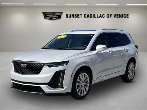 Used 2020 Cadillac XT6 Premium Luxury AWD/4WD image 7