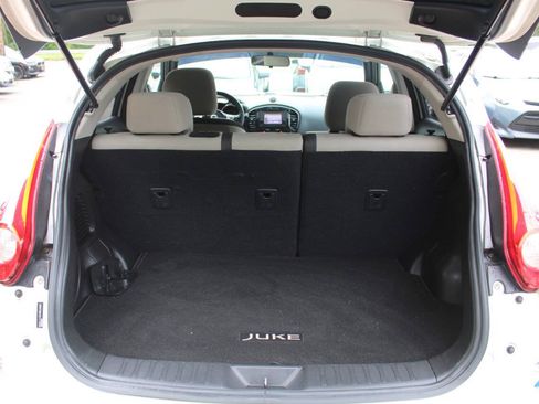 Used 2012 Nissan Juke SV AWD/4WD image 19