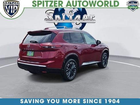Used 2025 Nissan Rogue Platinum w/ Platinum Premium Package FWD image 8