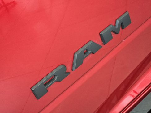 New 2026 RAM 2500 Laramie w/ Night Edition AWD/4WD image 10