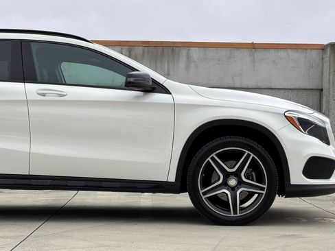 Used 2017 Mercedes-Benz GLA 250 image 34