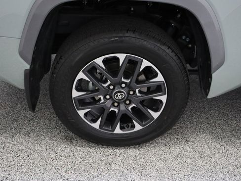 Used 2026 Toyota Tundra Limited w/ Power Package image 6