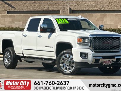 Used 2016 GMC Sierra 2500 Denali w/ Duramax Plus Package
