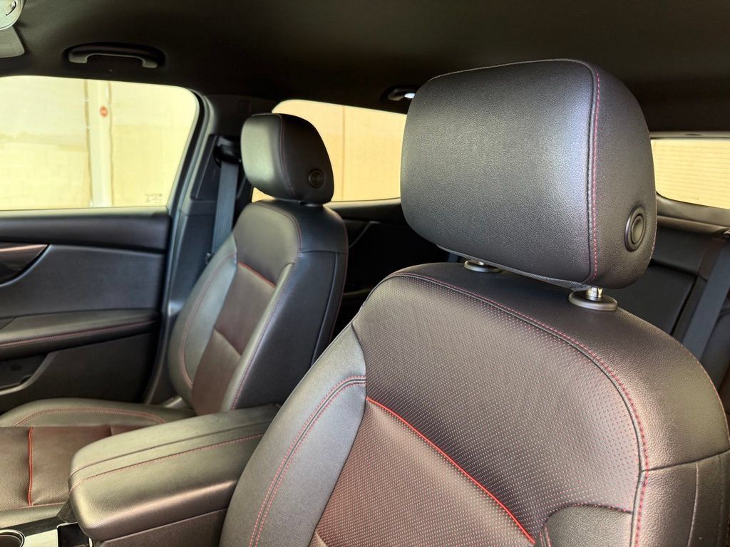Used 2023 Chevrolet Blazer RS w/ Enhanced Convenience Package FWD image 29